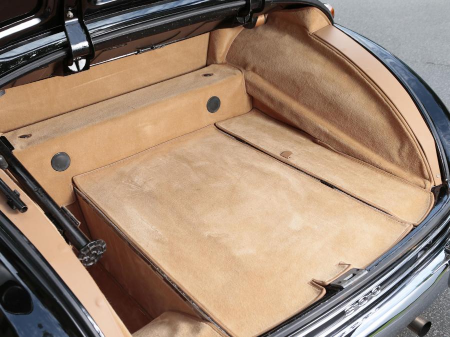  Mercedes-Benz 300 Limousine 1951 года  (UK) (фото 7 из 7)